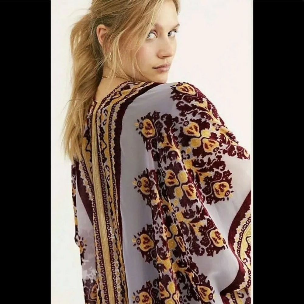 NWT Free People Red/Gold MUSE Burn Out Kimono O/S
